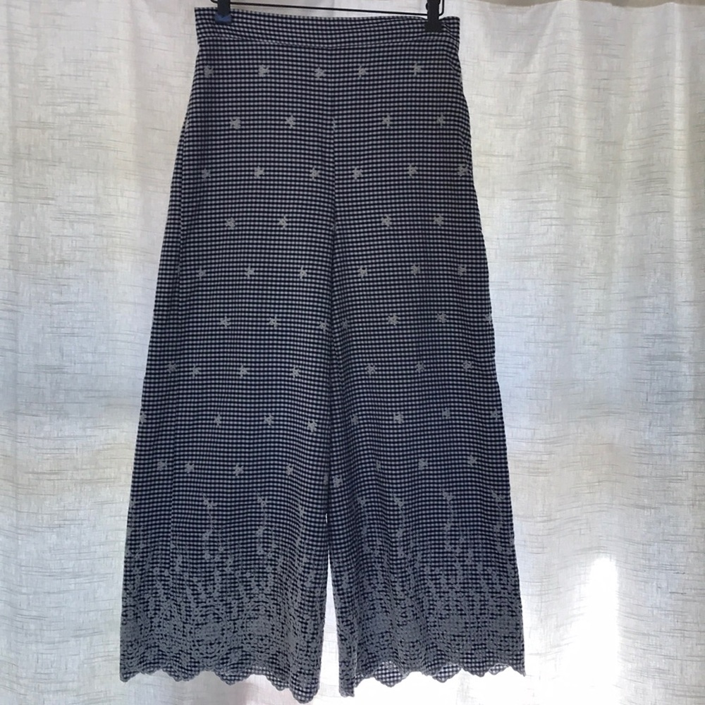 Zara cropped pants size small